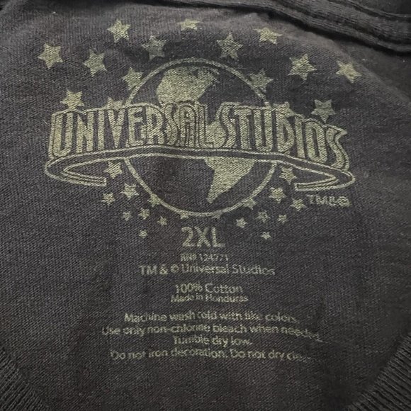 Universal Studios T-Shirt Men's Size 2XL Navy Blue Short Sleeve Crew Graphic Tee - Picture 4 of 4